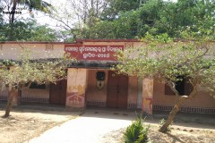 J.S.Nodal-Upper-Primary-School-Library-Cuttak-3